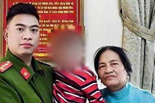 Bé trai 4 tuổi 'trốn học' đi chơi khiến công an phải đi tìm