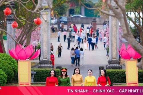 Khai thác giá trị di sản, nâng tầm du lịch văn hóa sinh thái Hương Sơn