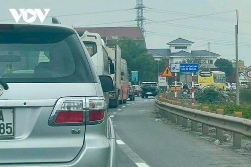 Điều phối giao thông để giảm ùn tắc Quốc lộ 1A, đoạn qua cầu sông Gianh