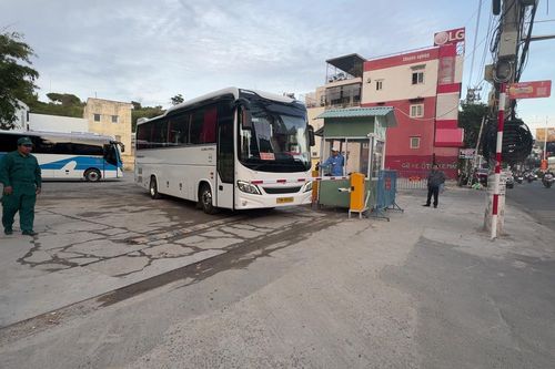 Nha Trang đưa vào hoạt động 3 bãi giữ ô tô trước Tết Ất Tỵ 2025