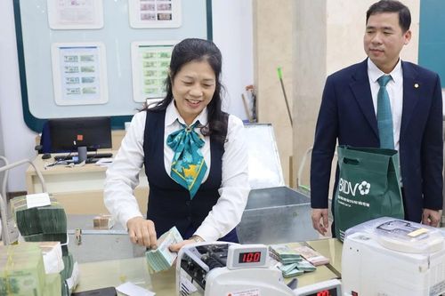 Ngân hàng đảm bảo thanh toán an toàn, thông suốt trong dịp Tết