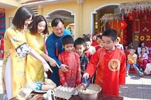 Học văn hóa địa phương qua trải nghiệm Tết