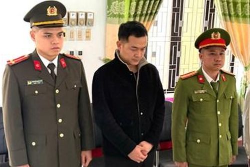 Bắt đối tượng lừa đảo hơn 2,3 tỷ đồng thông qua dự án tiền ảo