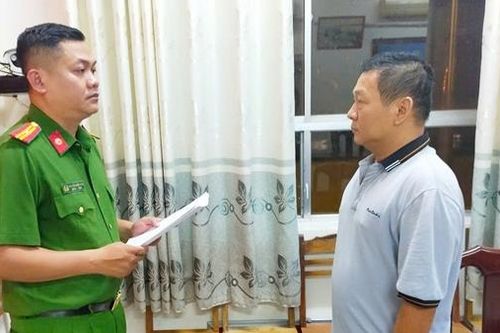 Bắt tạm giam 2 cựu cán bộ tín dụng Saigonbank nhận hối lộ