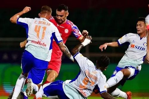 CLB TP.HCM nối dài mạch trận bất bại tại V.League