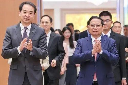 Thủ tướng Phạm Minh Chính tiếp Đại sứ Trung Quốc