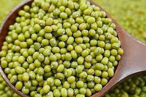 Sử dụng đậu xanh hỗ trợ giải độc
