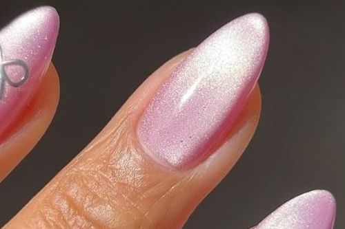 Làm đẹp ăn Tết: Nail nhung, nail 3D và các xu hướng nail được yêu thích nhất