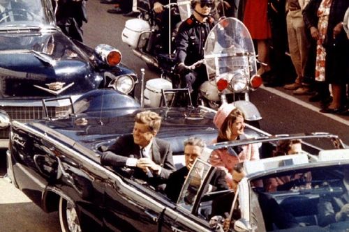 Ẩn tình khiến tài liệu mật vụ ám sát Tổng thống Kennedy chưa công bố
