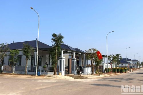 Sắc xuân ở khu tái định cư dự án cao tốc bắc-nam ở Quảng Bình