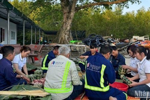 Hành trình Tết ấm áp của những 'phu đường'