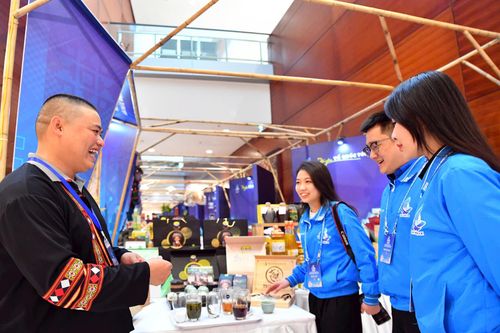 Tạo hành lang thông thoáng về việc làm cho thanh niên