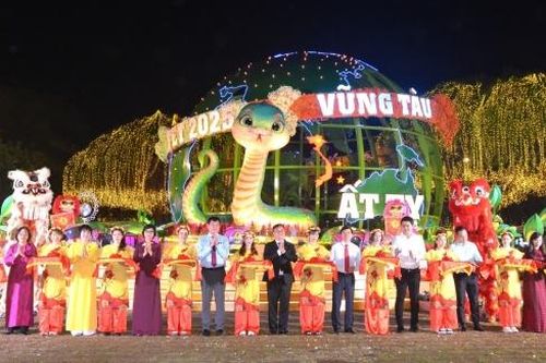 Bà Rịa - Vũng Tàu: Khai mạc Hội hoa Xuân Ất Tỵ 2025 với chủ đề 'Hành tinh xanh'