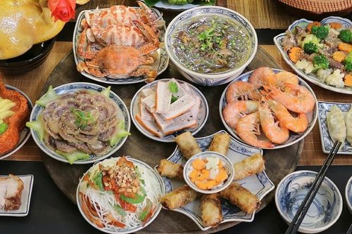 Văn khấn tất niên tết Ất Tỵ 2025 theo chuyên gia phong thủy