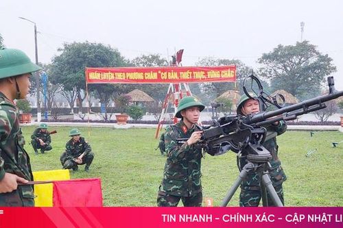 Lực lượng vũ trang Hà Tĩnh sẵn sàng chiến đấu cao trong dịp Tết