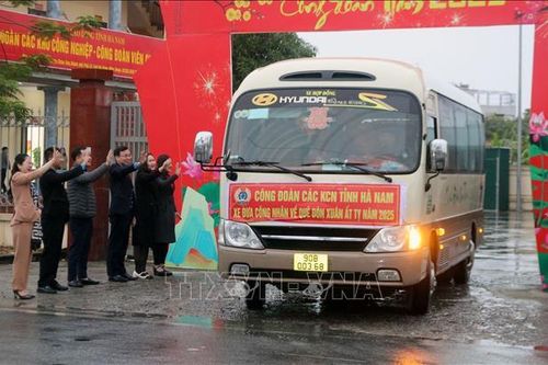 Nỗ lực để mọi đoàn viên, người lao động đều có Tết