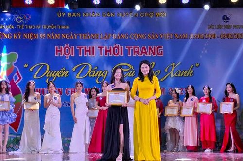 Bế mạc hội thi 'Duyên dáng Cù Lao Xanh'