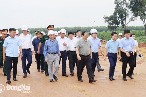 Tạo bệ phóng cho khát vọng cất cánh