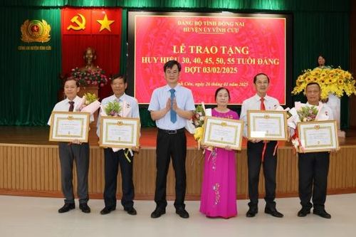 Khắp nơi trong tỉnh chiều 26-1-2025