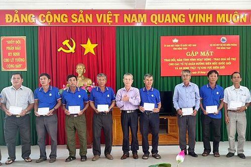 Đa dạng nội dung và hình thức tuyên truyền bảo vệ chủ quyền, an ninh biên giới