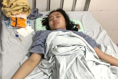 Trường THPT Chuyên Tuyên Quang ủng hộ học sinh Nguyễn Minh Châu bị tai nạn trên 158 triệu đồng