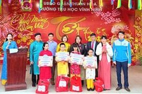 Tết sẻ chia