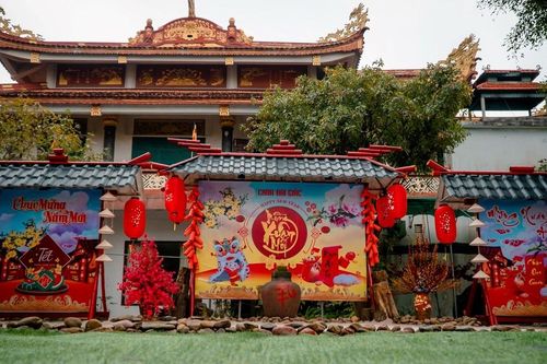 Không khí chuẩn bị Tết Ất Tỵ tại chùa Đại Giác (Quảng Bình)