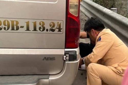 Cảm ơn CSGT đã giúp gia đình có hành trình may mắn