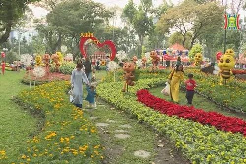 Non sông gấm hoa, vui xuân thái hòa