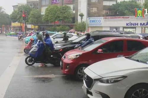 Cho phép phương tiện rẽ phải tại 80 nút giao từ 27/1
