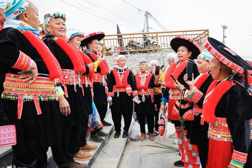 Chợ phiên Phja Đén ngày giáp tết