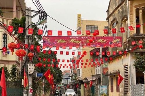 Không khí Tết tràn ngập ngoại thành Hà Nội