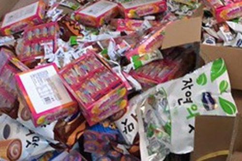 Bán bánh kẹo, thực phẩm giả dịp Tết bị xử lý thế nào?