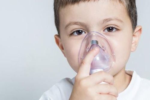 Hạn chế trẻ bị tái lại cơn hen