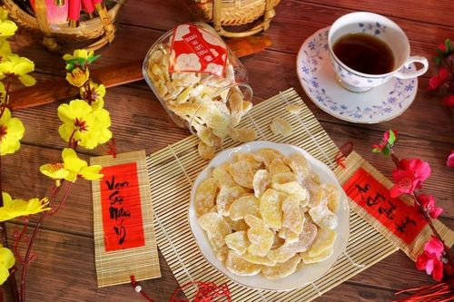 Nhớ thương mứt gừng xứ Huế ngày Tết