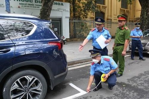 Hà Nội: tăng cường xử phạt vi phạm trông giữ xe