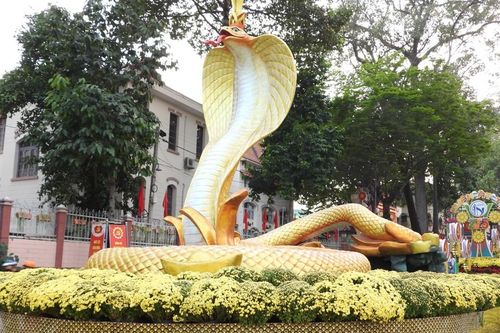 Ngắm những linh vật rắn Ất Tỵ 2025 tại Bình Dương