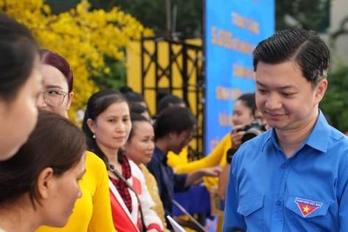 'Mang Tết về nhà 2025': Hành trình 5 năm đưa sinh viên về quê đón Tết
