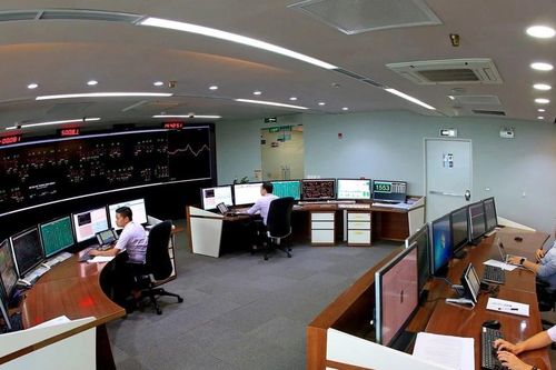 Nghỉ tết, tiêu thụ điện sụt giảm 40-50%