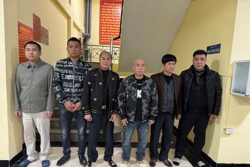 Bắt trùm giang hồ 'Hải lu' cùng nhóm đàn em chuyên đòi nợ thuê
