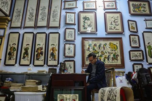 Tết sum vầy bên những bức tranh Đông Hồ: Gắn kết yêu thương