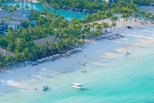 Phú Quốc tấp nập đón khách ngoại những ngày cận Tết