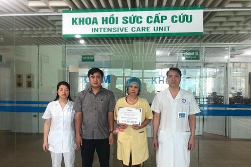 'Nhờ sự giúp đỡ của bạn đọc, vợ con tôi sắp được về nhà đón Tết'