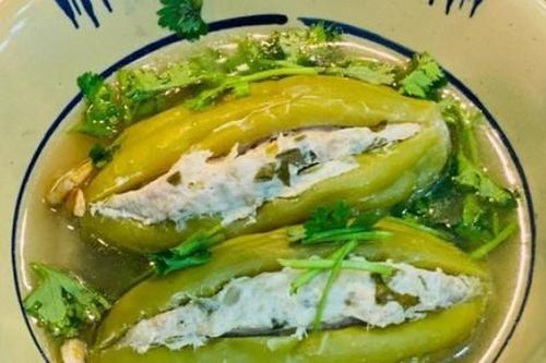 Tiễn biệt năm cũ bằng món canh khổ qua
