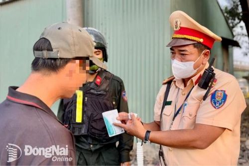 Cảnh sát giao thông Đồng Nai lập biên bản hơn 11,2 ngàn trường hợp vi phạm trong 3 tuần trước Tết