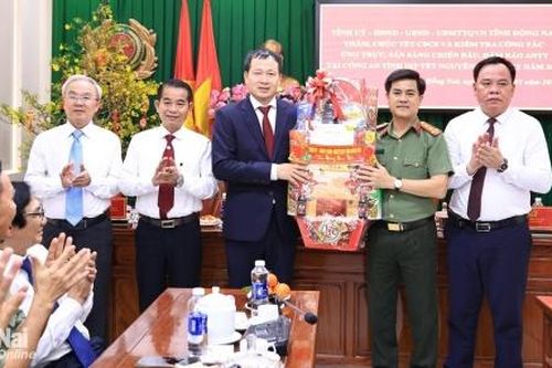 Đưa Đồng Nai phát triển giàu mạnh không thể thiếu vai trò của lực lượng công an và quân đội