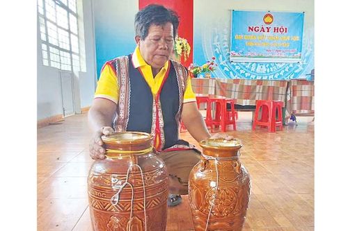 Bay xa hương rượu cần Ia Yeng
