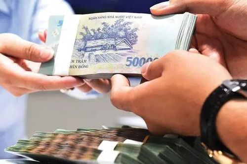 Thưởng Tết Ất Tỵ 2025 tăng 13%