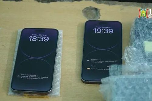 Nhân viên giao hàng trộm 32 chiếc Iphone 14 để trả nợ