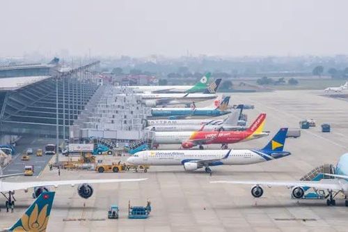 Dịp Tết, hành khách nên tới sân bay sớm